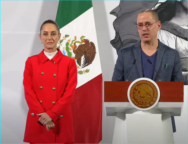 ConSumoTic's tweet photo. Desde el gobierno federal se hará “todo lo jurídicamente necesario” para frenar la licitación de más de 2 mil bloques de espectro que lanzó el @IFT_mx, señaló @Claudiashein. @PPmerino afirmó que ya se tiene una estrategia con la Consejería Jurídica.
https://t.co/c5hxcZkP1D https://t.co/O5DCDQl9Cu