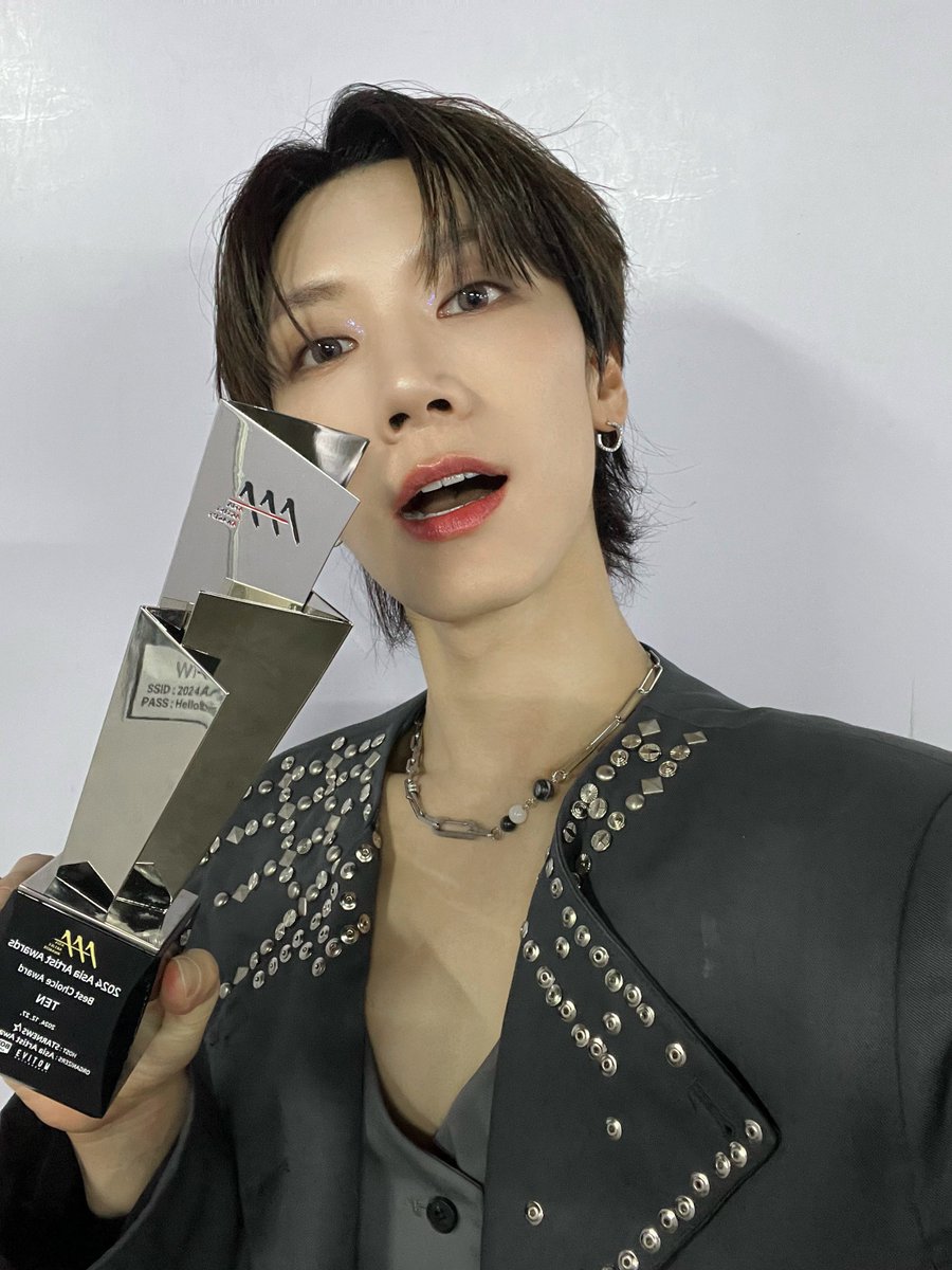 NCT tweet media