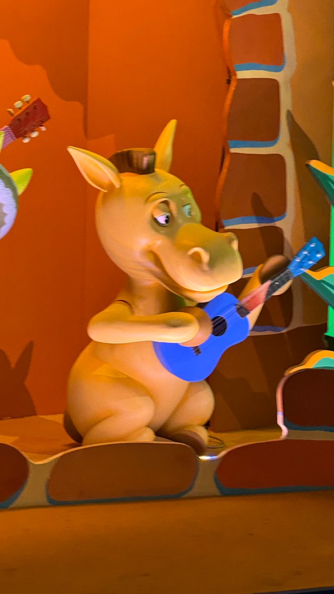 EuroDisney4Ever tweet media