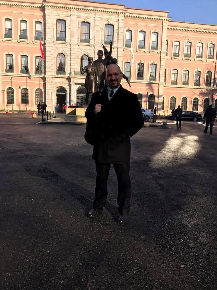 EAltuntecim's tweet photo. İstanbul Üniversitesi Kariyer Geliştirme Merkezi Danışma Kurulu Üyeliği Hatırası #emrahaltuntecim https://t.co/rOM7ucLHoV