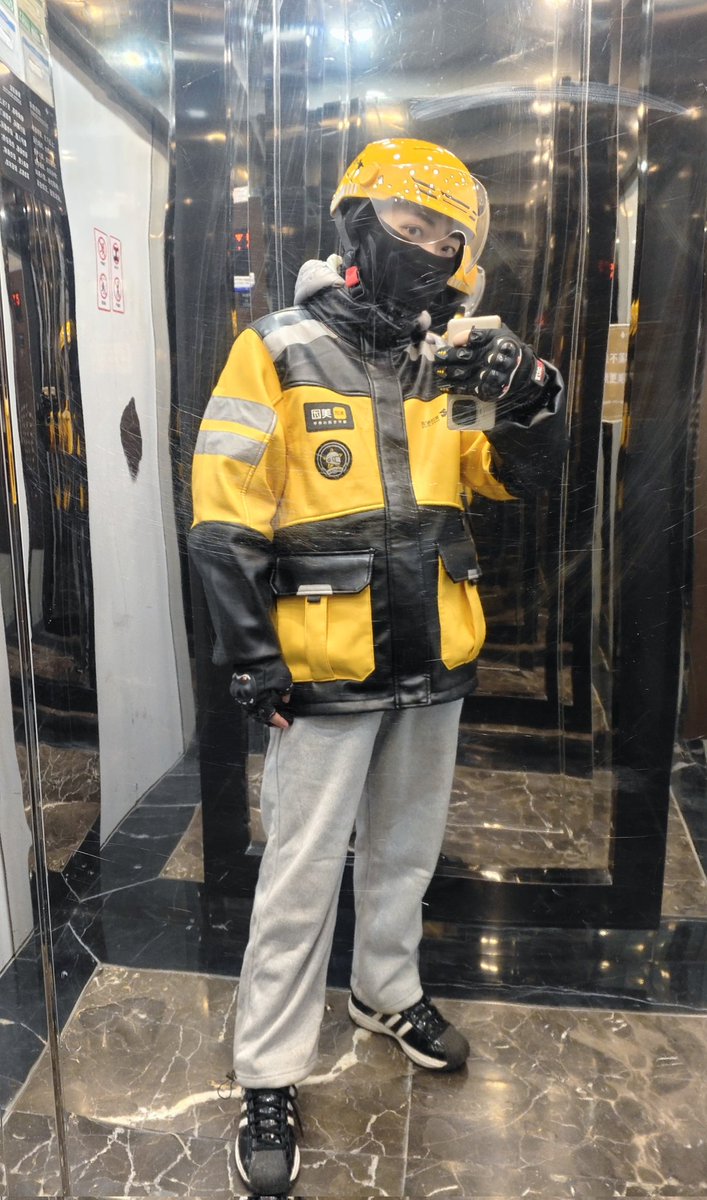 盆友们有没有啥想看的哇👀可以留言讷_(:зゝ∠)_