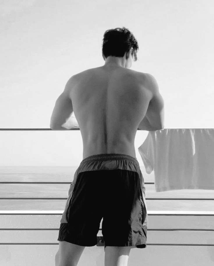 devilerius's tweet image. 斕⠀⠀⠀(ퟹ)⠀⠀⠀𝖡𝖱𝗢𝗞𝖤𝈋⠀⠀⠀横᜴⠀⠀⠀𝐈𝐈

𝐧𝐨𝐭𝐞𝐬    ／    𝟥𝟣𝟦,⠀⠀𝐝𝐞𝐚𝐭𝐡. 

 ⎯ The precious views you could have above or below you.  

黑暗   ✙   ﹏      𝔈𝕝    𝗌𝗂𝗅𝖾𝗇𝖼𝗂𝗈 𝖽𝖾 𝗅𝗈𝗌  𝗂𝗇𝗈𝖼e𝗇𝗍𝖾s. 

⠀#fakeland #roleplay #sexrol #freeland