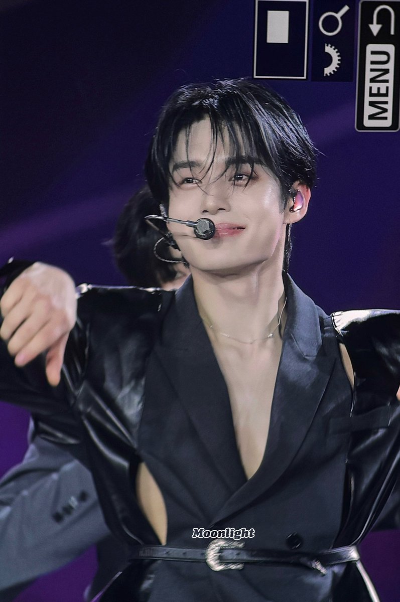 kpopachillean's tweet photo. ZB1 Kim Jiwoong https://t.co/lY7R5eEXi2