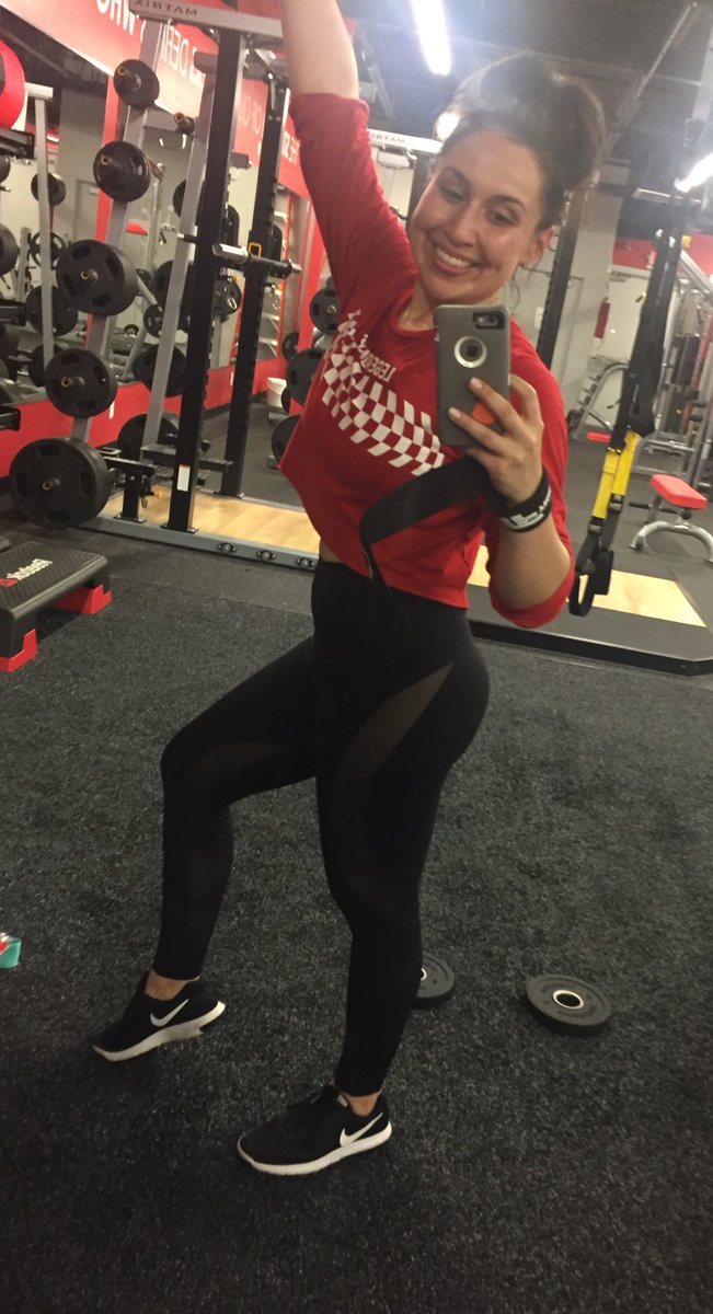 Cierra GP 🤘🏼🧡 🐂 tweet media