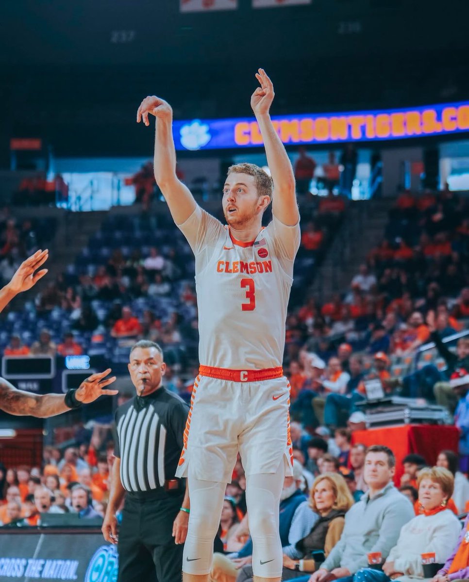 Continue supporting Clemson Athletes with <a href="/110Society/">110 Society</a>!!