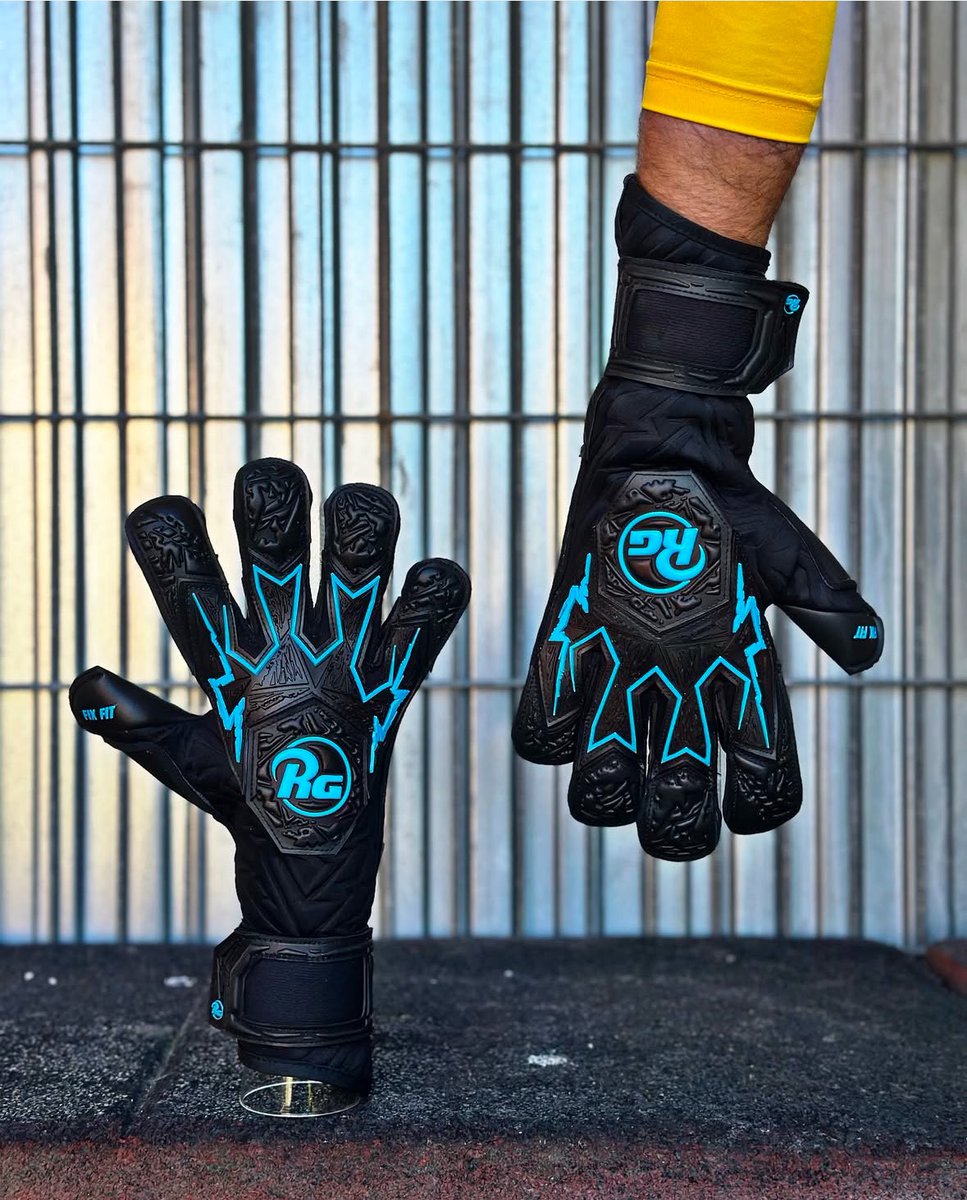 RG Gloves España tweet media