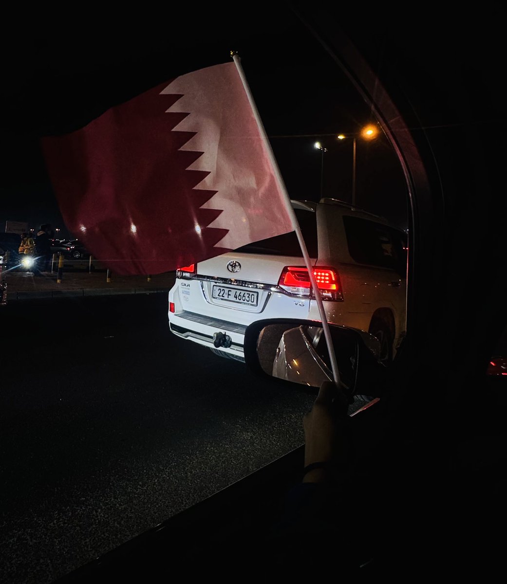 ومن كثر ما أحبك أنا ..حبيت كل شي في قطر 🇶🇦💙