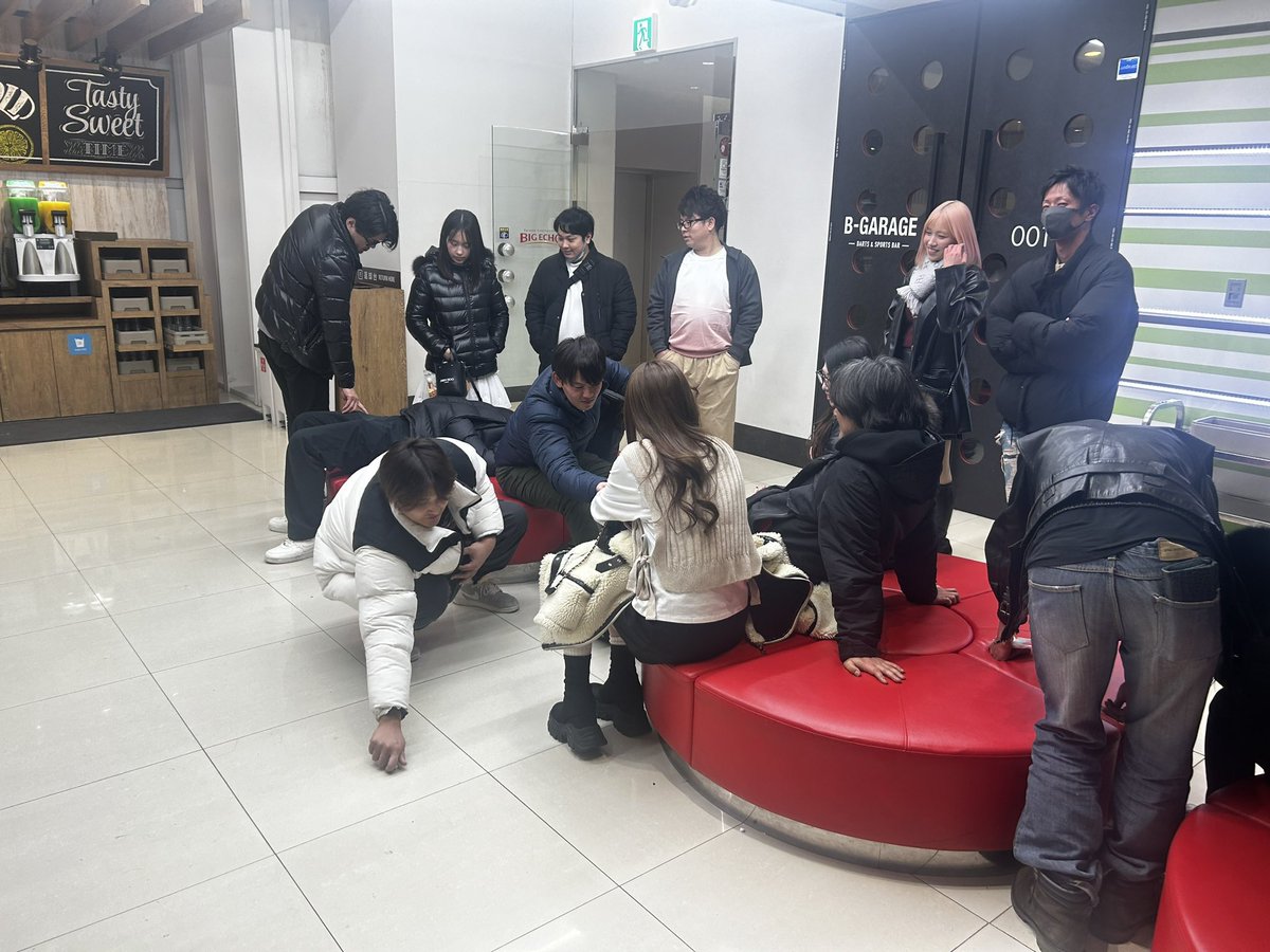 tsukiyonomai's tweet photo. もーちょいで30歳大台。
体型もほんまにジジイになったなて思うので来年は痩せが目標ですわ🙃 https://t.co/LMcqqS2Zje