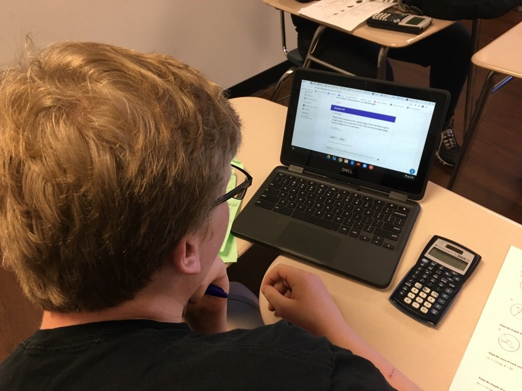 Let high school math teacher <a href="/Sarah_Dunn_2/">Sarah Dunn, M.Ed.</a> help you design online stations for your math class: bit.ly/3WlORM1 

#mathchat #studentled