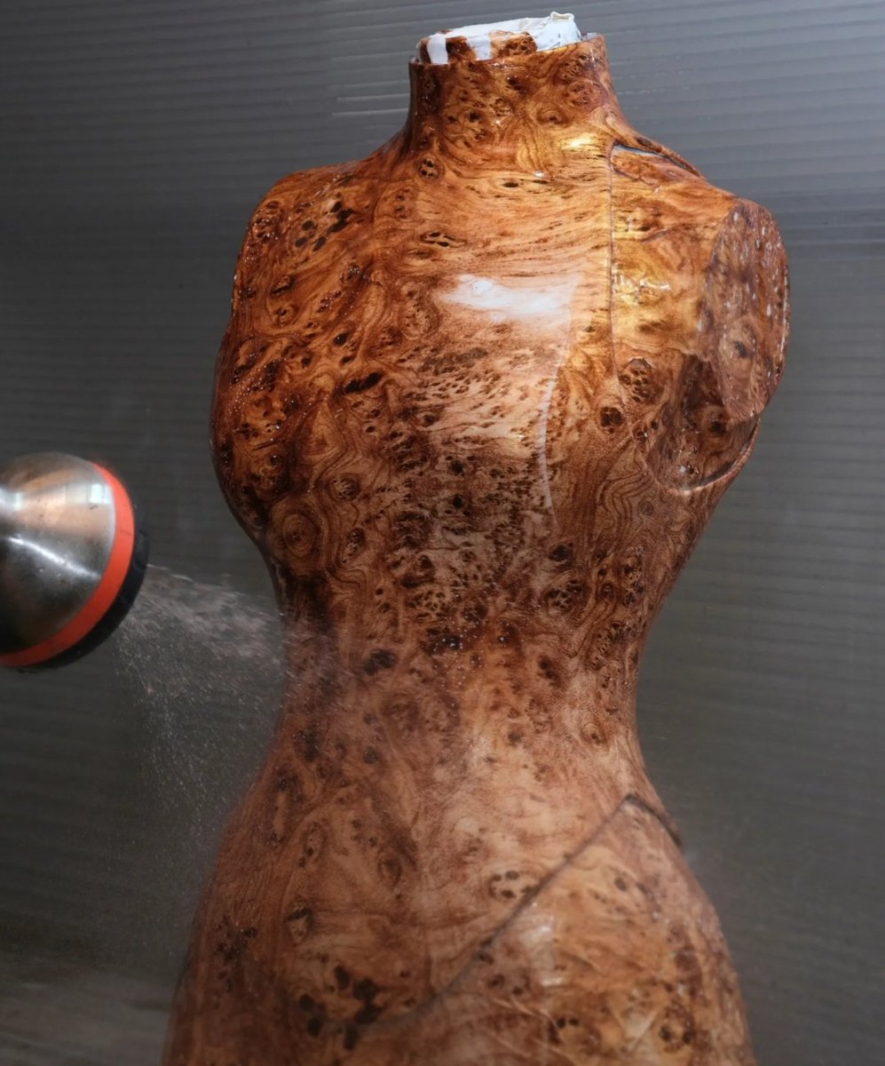 The making of Taylor's Loewe wooden corset for her met gala debut.