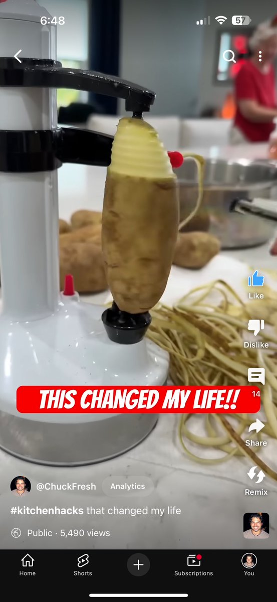 FreshAndFelicia's tweet photo. #kitchenhacks that changed my life https://t.co/pz36n3yJ0E via @YouTube https://t.co/oZYC0Ogh0K