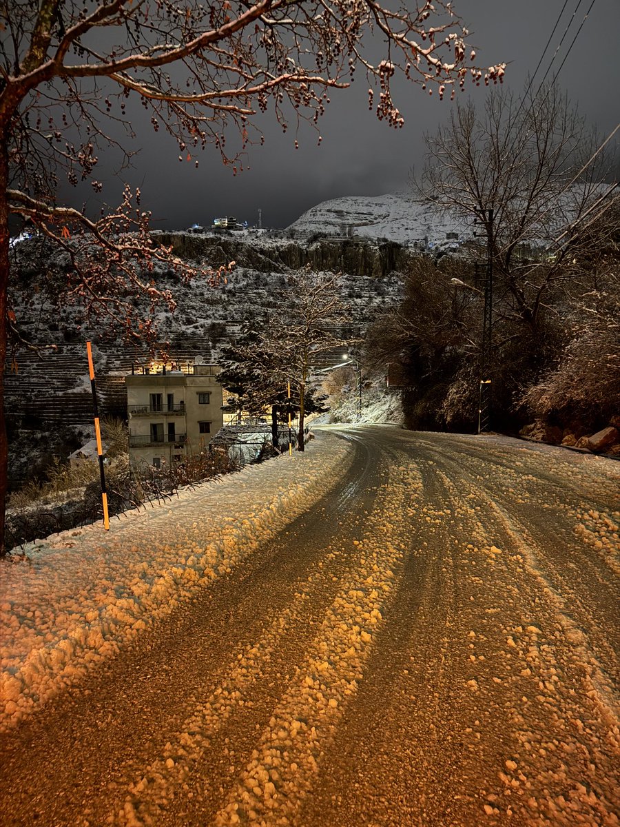 Bhalabi43's tweet photo. Mount Lebanon 🇱🇧 in snow ☃️….
A symphony of white, where every flake adds a note of tranquility, splendor, and history….
@EidVanie
#mount_lebanon #faraya https://t.co/FbKJhVvrrW