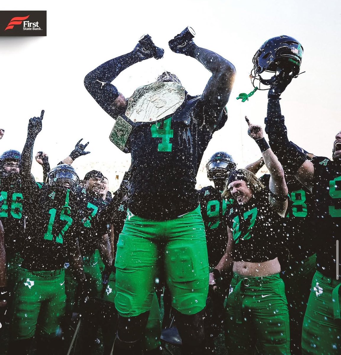 Blessed to receive offer from university of north Texas 🟢 <a href="/CoachGRichDL/">Greg Richmond</a>