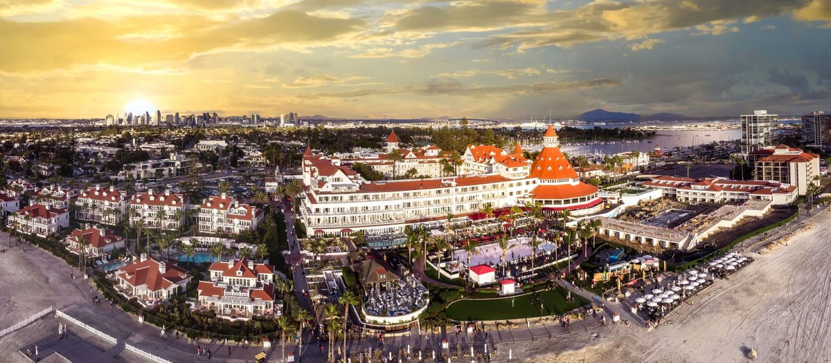 cerulean626_'s tweet photo. Coronado, CA (69% White, pop. 18K, Med. Household Income: $135K)
2024: Harris ๐ต+7
2020: Biden ๐ต+7.3
2016: Trump ๐ด+2.2
2012: Romney ๐ด+20.1
2024 #CASEN: Garvey ๐ด+3.8
2024 #CA50: Peters ๐ต+5
2024 #SD39: Divine ๐ด+6.6
2024 #AD77: Browne ๐ด+6.4
2024 Prop 3: Yes ๐ต+35.6 https://t.co/ql1T4QN9DN
