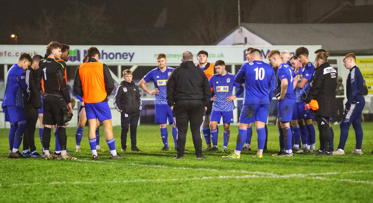 squiresgatefc's tweet photo. 💙 𝗦𝘁𝗶𝗰𝗸𝗶𝗻𝗴 𝗧𝗼𝗴𝗲𝘁𝗵𝗲𝗿. 𝗔𝗹𝘄𝗮𝘆𝘀.

📸 @OLDBLUEFOX 
🔷 #WeAreGate | @JTA__Media https://t.co/aK12w6ksiC