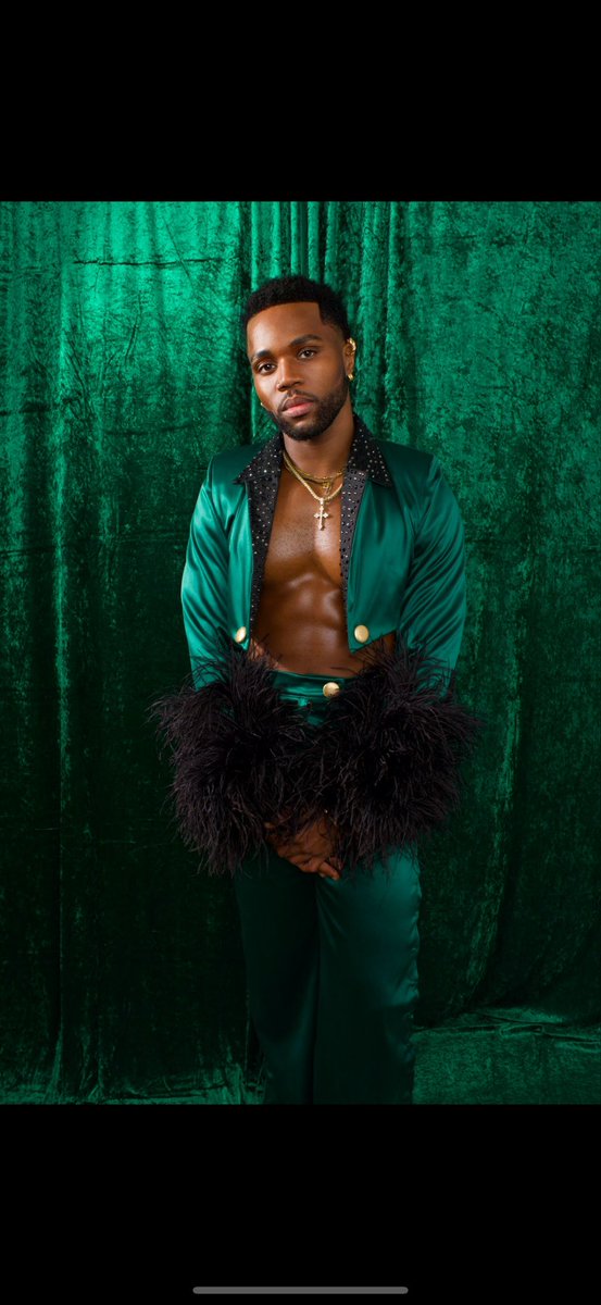 If it’s fuck me then its fuck you , that’s the way I like it 💚🫶🏾😂🍾