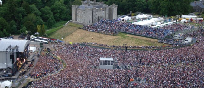 David Gough (@goughd4) on Twitter photo Great to be home in Slane for Christmas.Made even more special this year by <a href="/DeargFilms/">Dearg Films</a> who have created such a magnificent documentary <a href="/RTEOne/">RTÉ One</a>. The memories & stories brought to screen by Henry, family & friends have been wonderful.<a href="/SlaneCastle/">Slane Castle</a> #ThisCastleWasBuiltOnRockAndRoll Great to be home in Slane for Christmas.Made even more special this year by <a href="/DeargFilms/">Dearg Films</a> who have created such a magnificent documentary <a href="/RTEOne/">RTÉ One</a>. The memories & stories brought to screen by Henry, family & friends have been wonderful.<a href="/SlaneCastle/">Slane Castle</a> #ThisCastleWasBuiltOnRockAndRoll