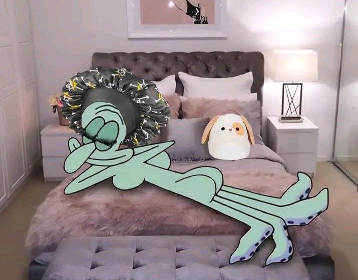 Me waiting for my man to come back and eat before eating 🥴