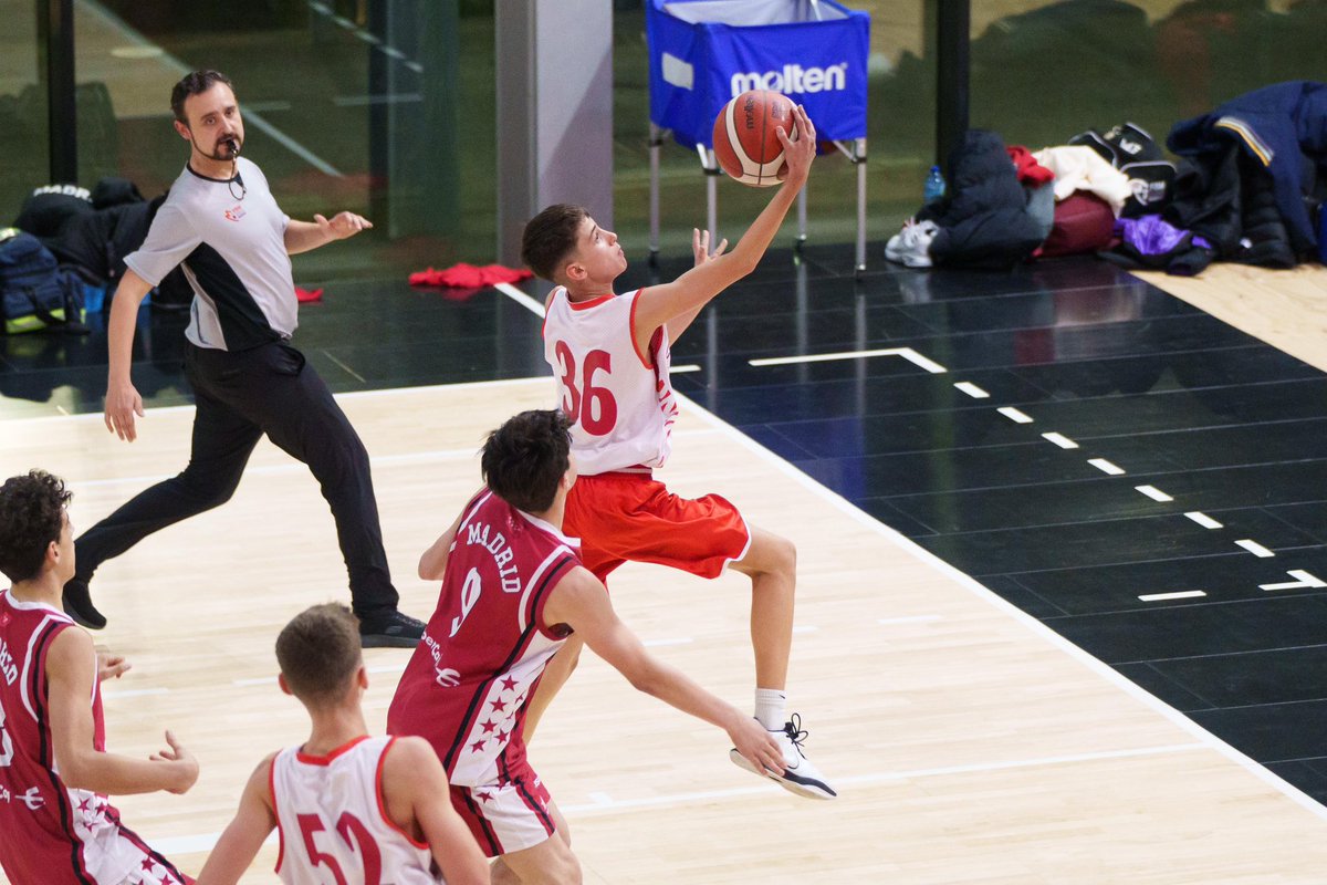 Resultados del torneo amistoso infantil en el día de hoy, viernes 27 de diciembre, en la Caja Mágica:

⛹🏼‍♀️ Femenino: 
Madrid 75 - <a href="/FCBQ/">FCBQ</a> 70
<a href="/FabasketAragon/">FABASKET</a> 64 - <a href="/fbcv_es/">FBCV</a> 82

⛹🏻 Masculino: 
Madrid 59 - <a href="/FCBQ/">FCBQ</a> 70
<a href="/FabasketAragon/">FABASKET</a> 29 - <a href="/fbcv_es/">FBCV</a> 79