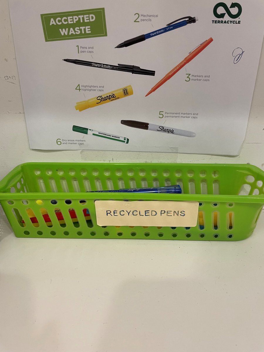 mcinnescooper's tweet image. MC resolves to #ReduceSingleUse plastic in &apos;25 and beyond. Things we do already: recycle pens; compost coffee pod &amp;amp; stir sticks, use porcelain mugs; avoid bottled water; prefer eco-conscious swag, and more. Tell us &amp;amp; @MindYourPlastic what you’ll do this year #TagToReduceSingleUse
