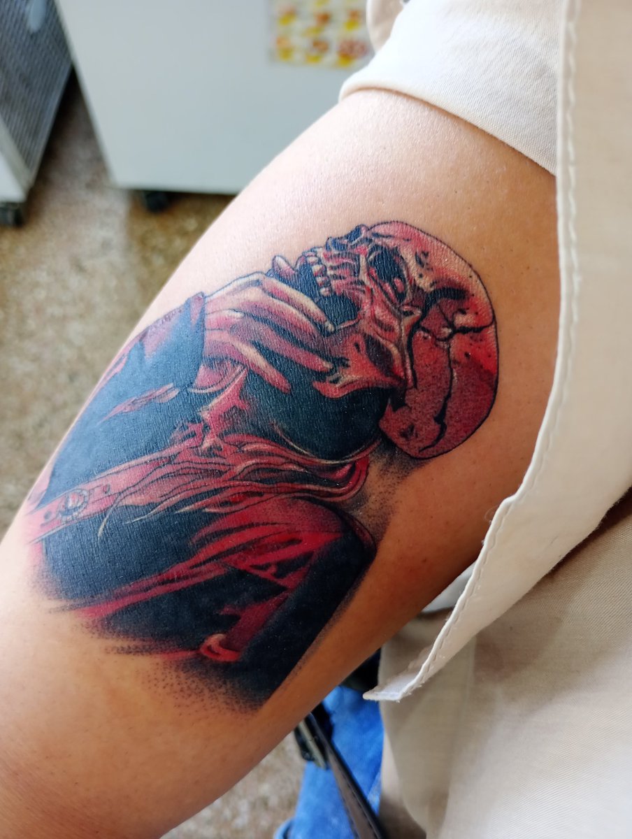 coni 💀 tweet media