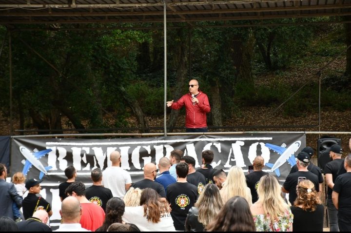 🚨Ultima Hora!
Viseu- Atentado terrorista perpetrado por ciganos em pleno Centro Comercial, e em época natalícia.
O Grupo 1143 defende a criação de um Estado na Região do Punjab para que seja possível, expulsar e remigrar a comunidade cigana envolvida em crimes.
✈️Remigração✈️