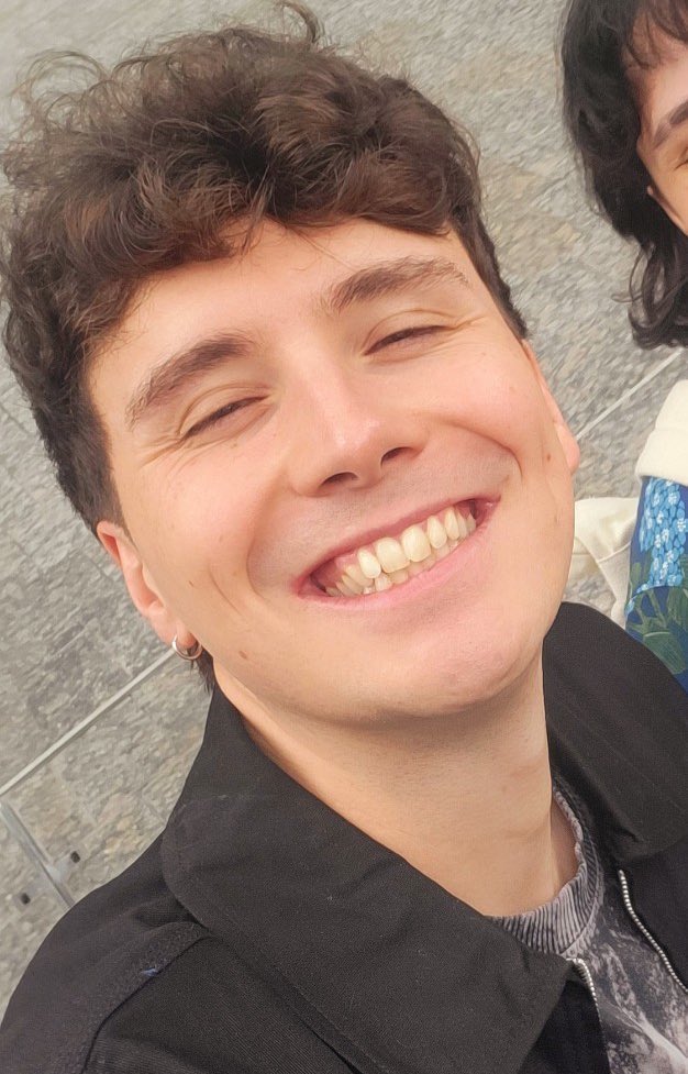 #phanniefriday // random unrelated dan pic // hi moots!! ive been inactive the past couple weeks. i really felt like i was building a great community here and I love it. but the holidays are hard and life and mental health is in the way right now. I will be back soon. 🫶🏻