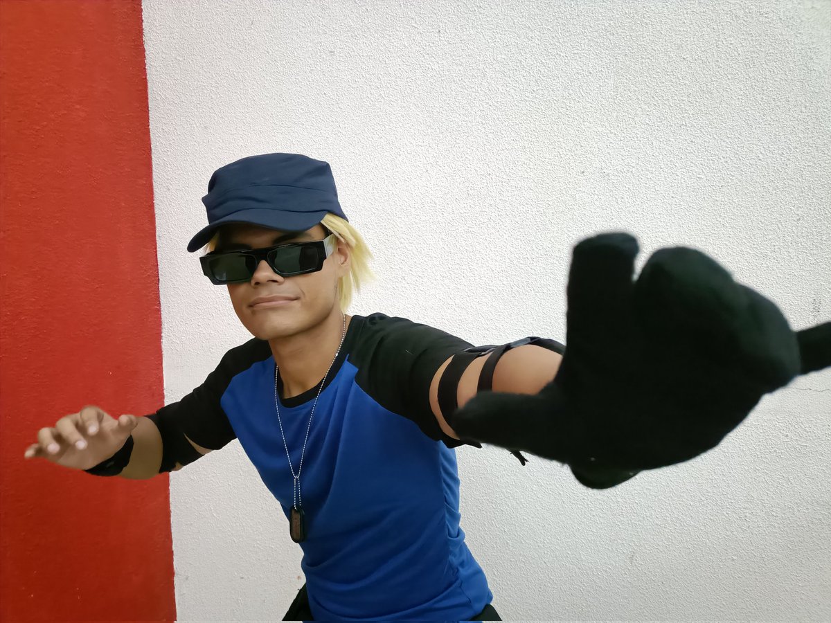 azor_dc's tweet image. 2024 was a great year to get better at cosplaying.