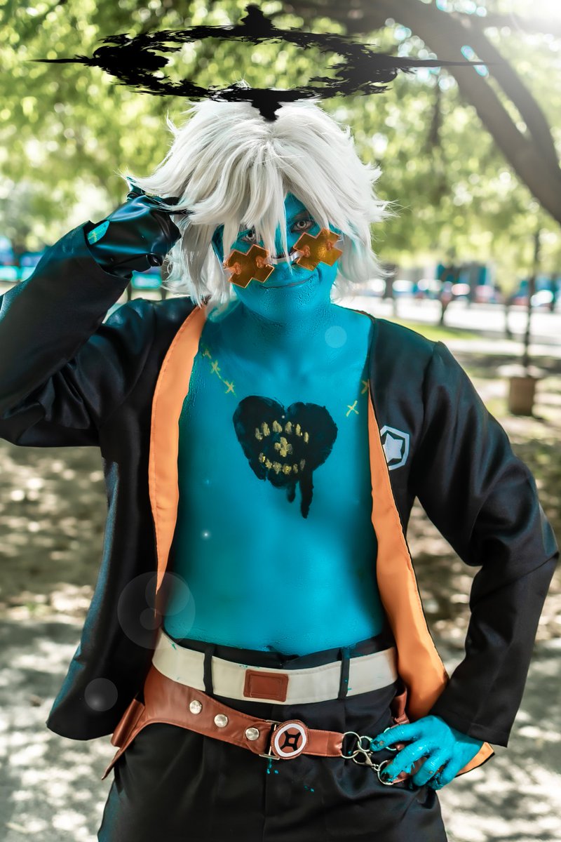 azor_dc's tweet image. 2024 was a great year to get better at cosplaying.