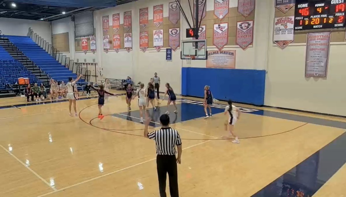 Watching <a href="/GraceDing4_2027/">Grace Ding</a> and Inglemoor get a big first win at the <a href="/SurfNSlamHS/">Surf 'N Slam</a>! Go Viks!