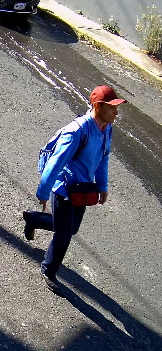 MatadorMejia's tweet photo. Amigos de esta red, hagamos famosa a esta asquerosa e indeseable rata. 

Hoy por la mañana asaltó a una chica en Av. Sudamérica, en Las Américas, Naucalpan. https://t.co/vLXN6pFCe4