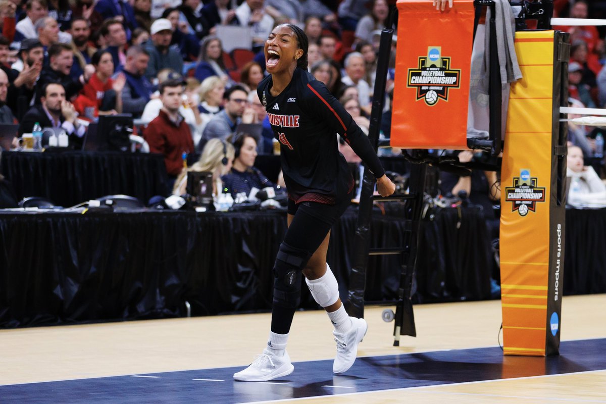 Louisville Volleyball tweet media