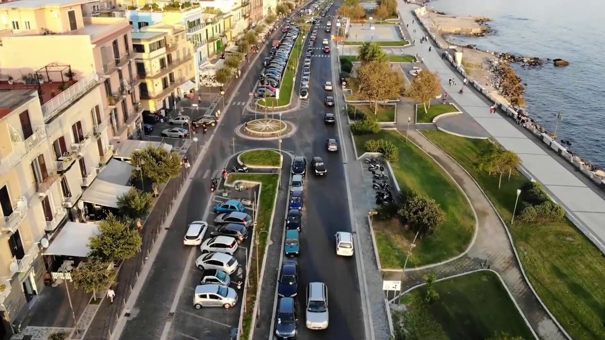 Capodanno sul lungomare: ecco tutte le strade chiuse e i divieti di sosta da domenica a mercoledì pozzuoli21.it/capodanno-sul-… via @Pozzuoli 21