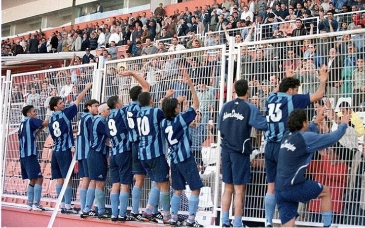 Ekşi Sözlük'teki entry; 

"Taraftarlarının, uğrunda ölüm orucuna girdikleri takım" #DemirsporaSahipÇıkAdana