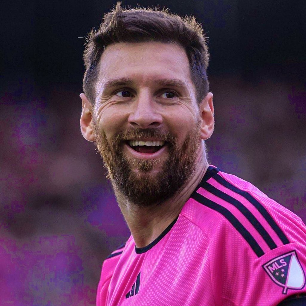 tsofutoficial's tweet photo. Jogadores indicados ao prêmio de rei da América 2024:
   
🇧🇷 Luís Henrique - Botafogo
🇦🇷 Messi - Inter Miami
🇦🇷 Almada - Botafogo
🇻🇪 Savarino - Botafogo
🇺🇾 Léo Fernandez - Peñarol https://t.co/EQTFqsEdxn