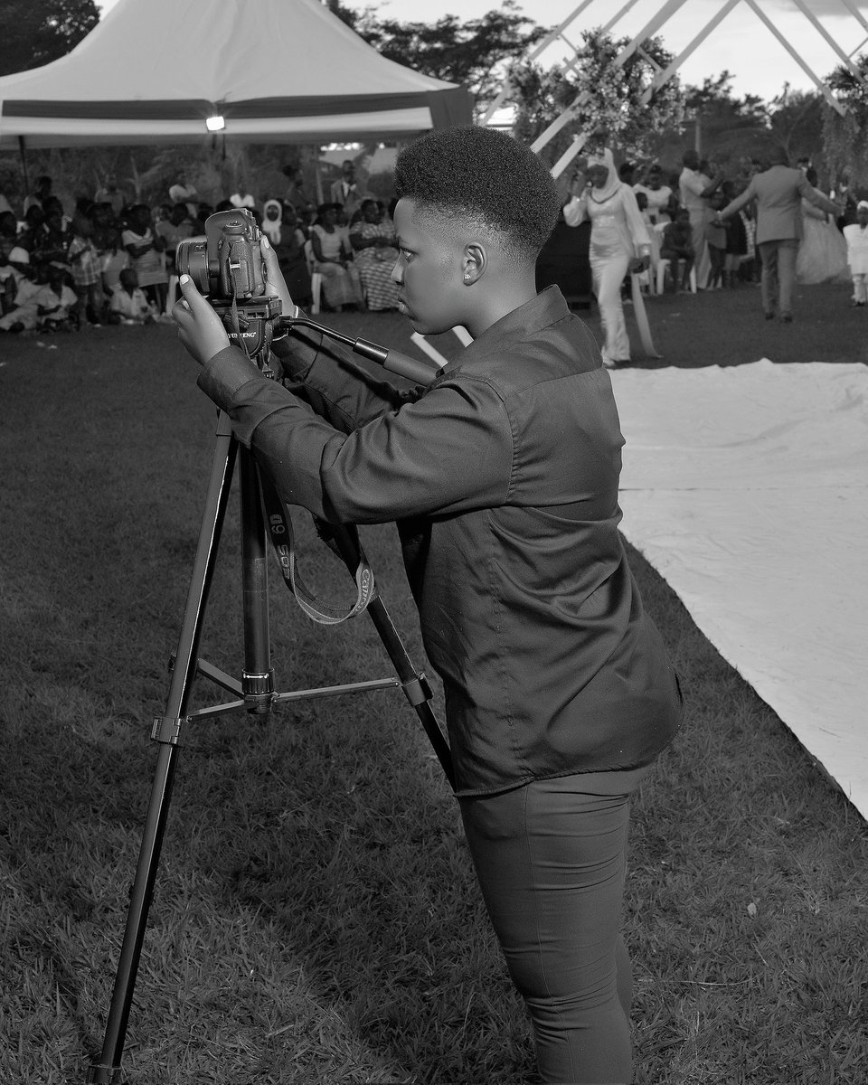 de_licky's tweet photo. #PhotographyIsArt https://t.co/E4L6rgIElG