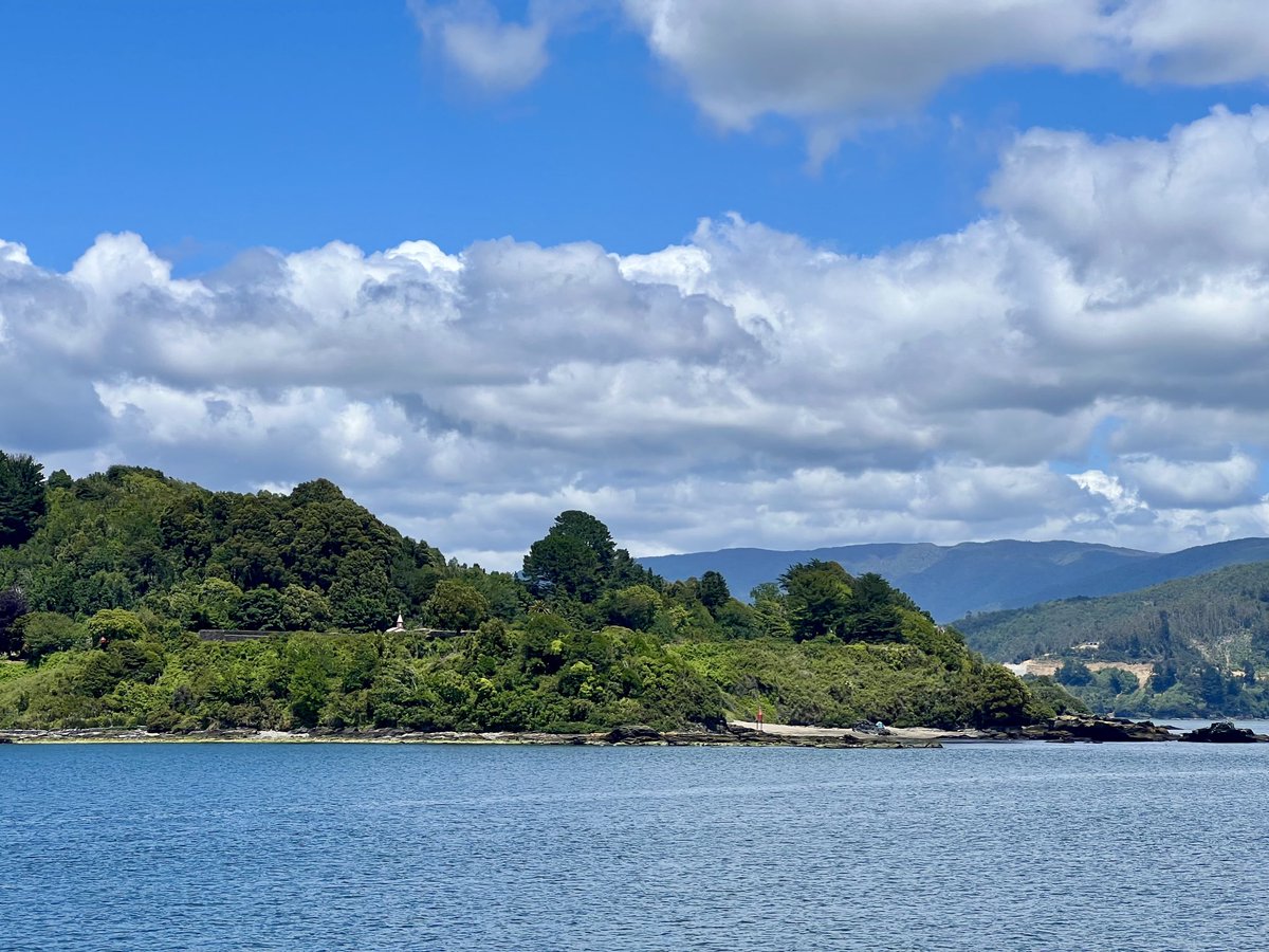 Valdivia is Chile’s only city on a navigable river, and therefore served as the lynchpin of Spanish and later Chilean defence along its enormous Pacific litoral.

Today around the river mouth, which we crossed by a series of ferries, still spread a network of ruined forts /1