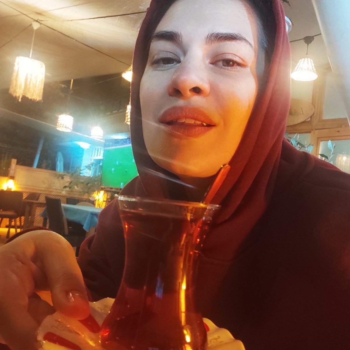 GN ❤️

Today, I poured my heart into my art. No sales yet, but every stroke feels like a step forward.

Good night, dreamers. Let’s see what the future holds.