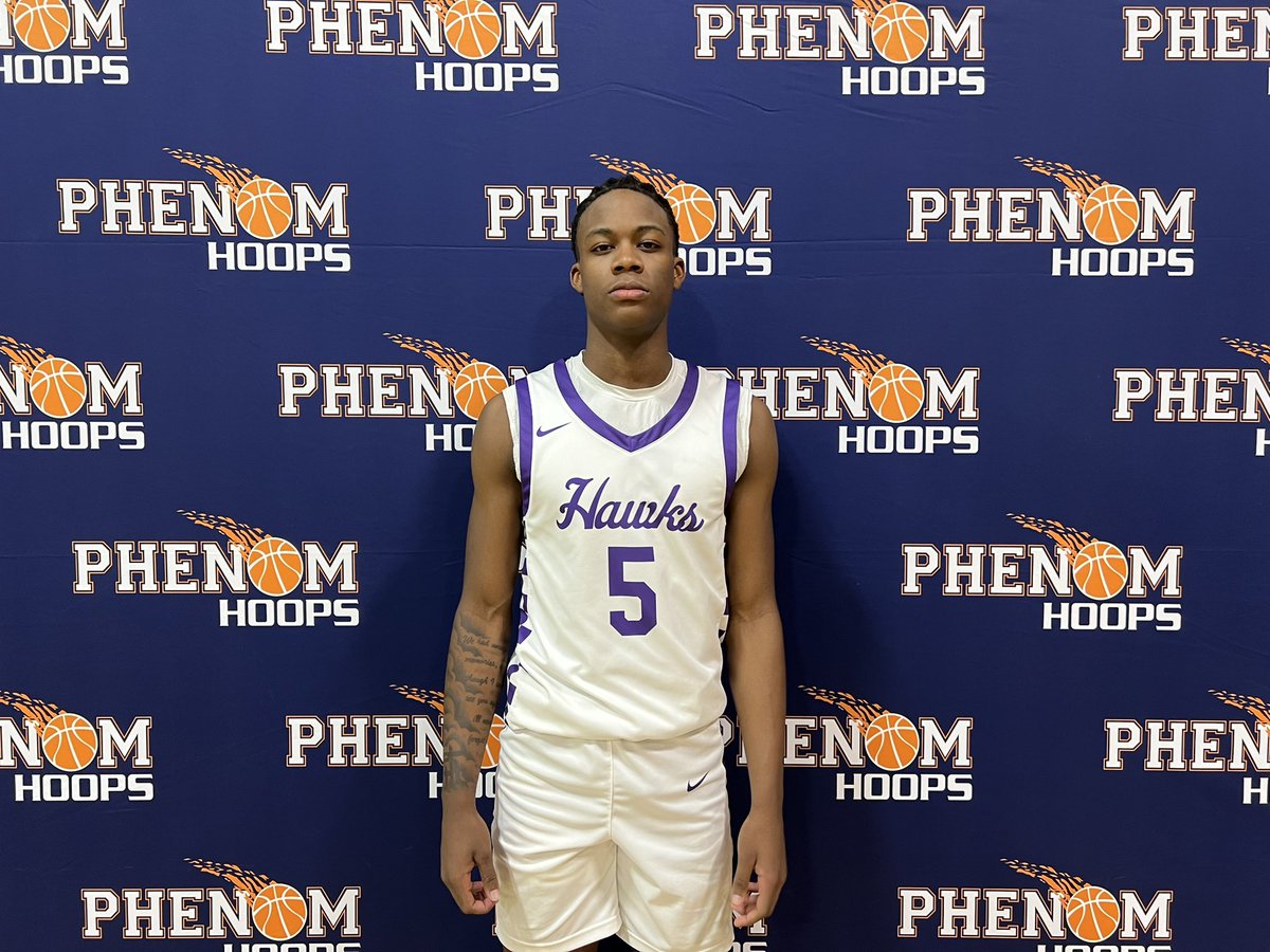 Easy to recognize the value 6’1 ‘26 Josiah Currie (Holly Springs) brings to this team. Reliable, intelligent guard who consistently does the little things and impacts the game on both ends of the floor. Great playmaker. Making the right play at every opportunity #PhenomGateCity