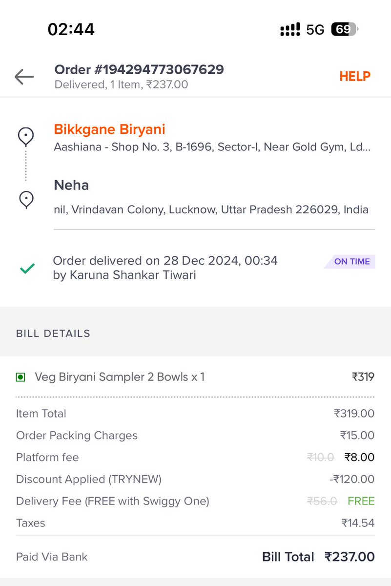 scepticsagar's tweet photo. @SwiggyCares 
Thanks for adding complementary insect inside my food order from Bikkgane Biryani.

Order Id - #194294773067629

Wish you could look into this matter and resolve it @Swiggy @SwiggyCares https://t.co/hjFvYKAlTc