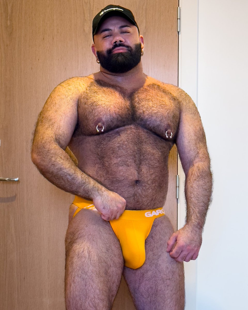 Show me your bulges!