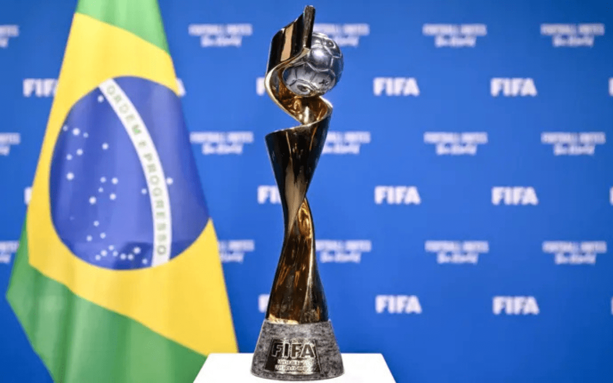 orodrigofortuna's tweet photo. 1/7 📰 A Netflix está entrando no jogo dos esportes ao vivo ao adquirir os direitos da Copa do Mundo FIFA de Futebol Feminino!  E o que isso significa para o mundo dos esportes, para o esporte feminino e para o streaming em geral?⚽️🎥 https://t.co/dPuY7Vmb7K