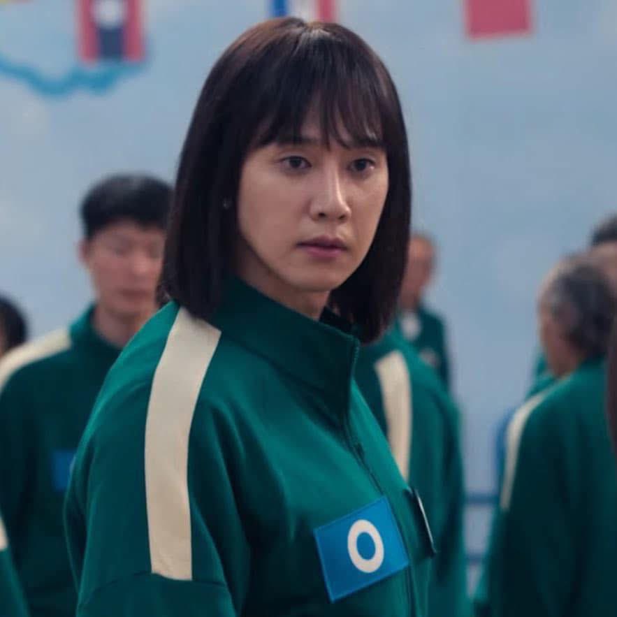 DinoNuggets017's tweet image. El juego del calamar 2 y su inclusión NO forzada.

Pinche personajazo que se aventó mi amiga, deberías de aprender de esto Disney y no tus chingaderas de ahuevo querer forzar la inclusión LGBT+😎

Está morra se sintió tan natural que se me olvidaba muchas veces de que es trans ✌️