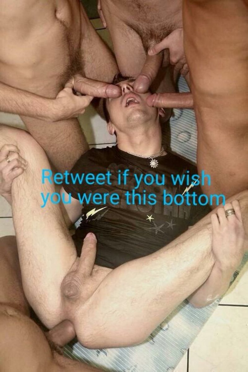 HChauds's tweet photo. RT if you want to be this lucky bottom boy 🍆🍆🍆🍆
#cumdump #subboy #boi https://t.co/V4zHsXHUqI