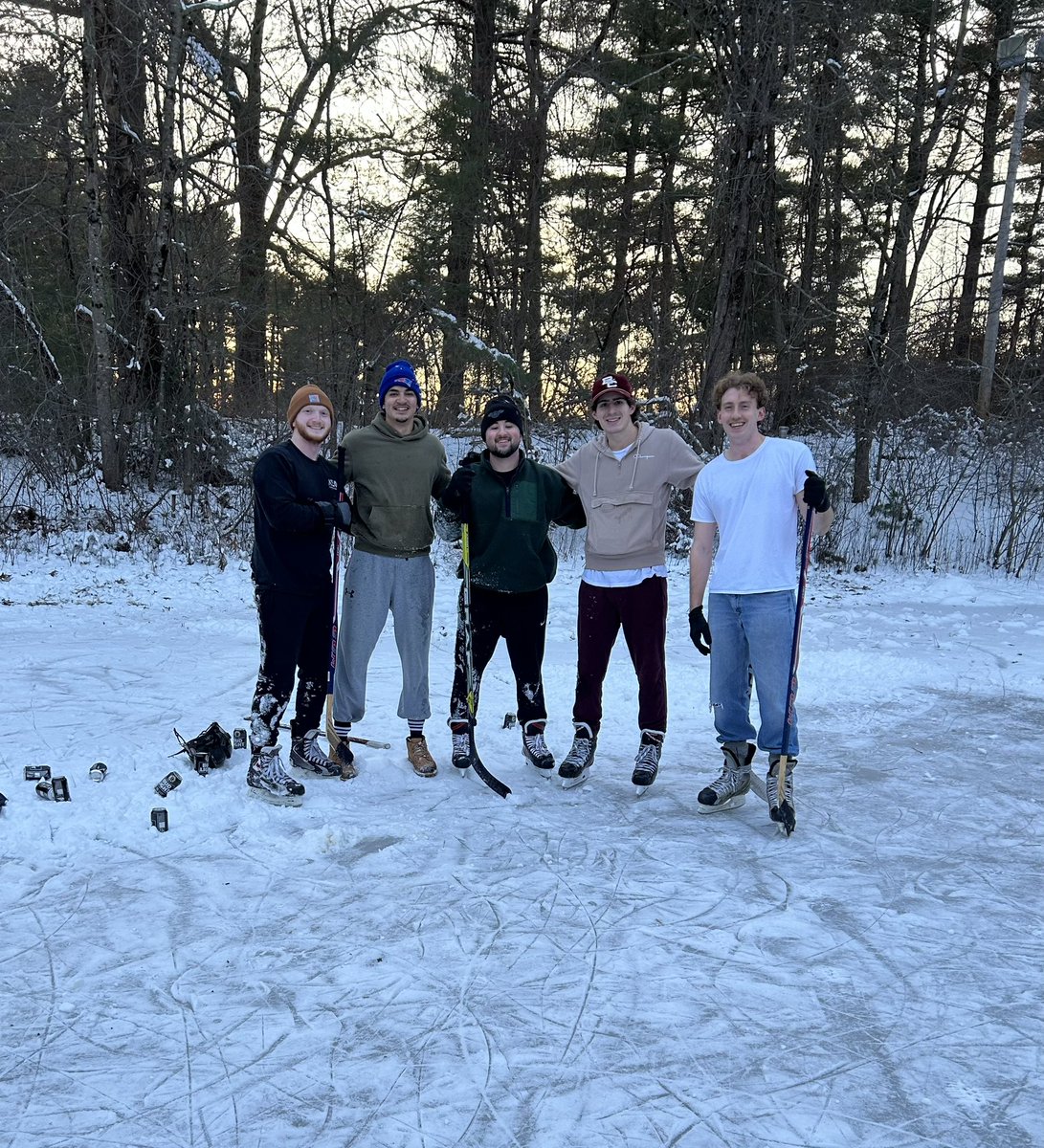 BenAllaire2's tweet photo. Yeah we played puck in high school, yes we got laid https://t.co/0qwHWFX3mj
