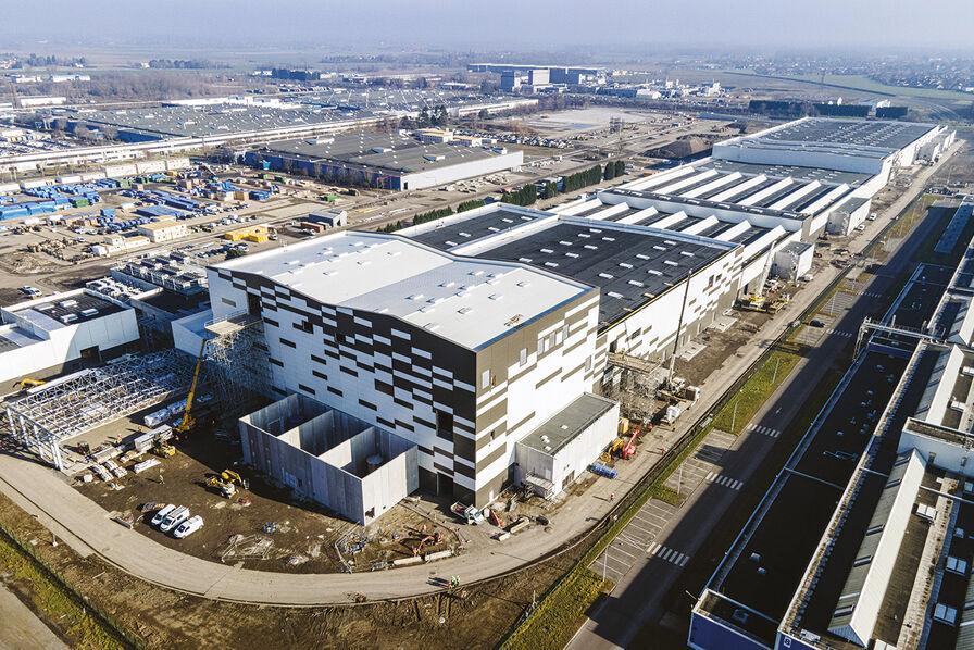 usinenouvelle's tweet image. Northvolt, ACC... Les fabricants de batteries pour voitures électriques en Europe cherchent le bon tempo usinenouvelle.com/article/northv…