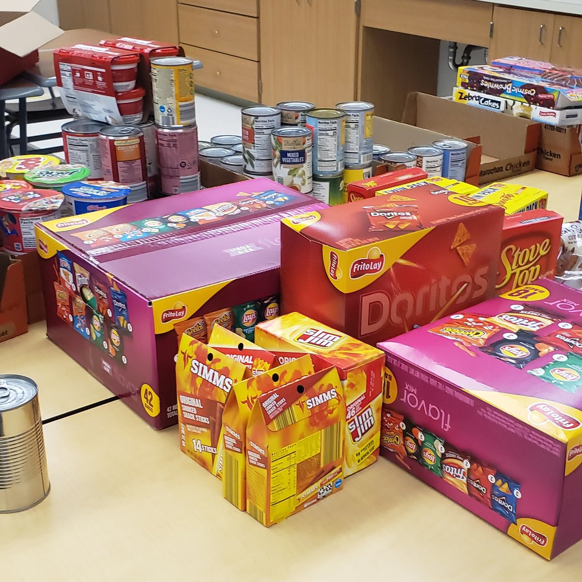 Lisa Denny at Citrus High School recently organized a food drive w/ the ROTC. The team collected approx. 50 lbs of extra food for the students to take home over the holiday break. Each student was allowed to take 3-4 additional items and was wished a Merry Christmas from ROTC.