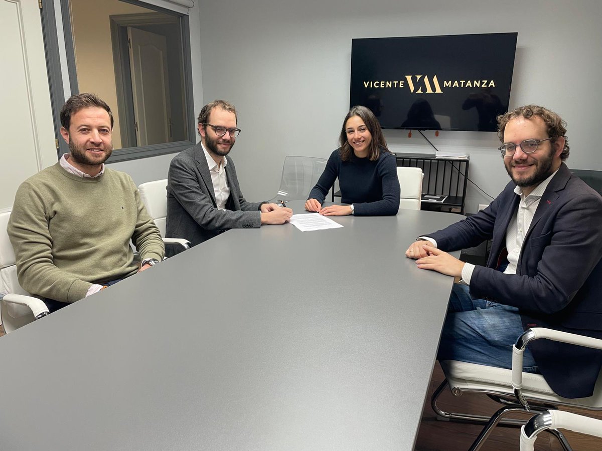 Vicente & Matanza tweet media