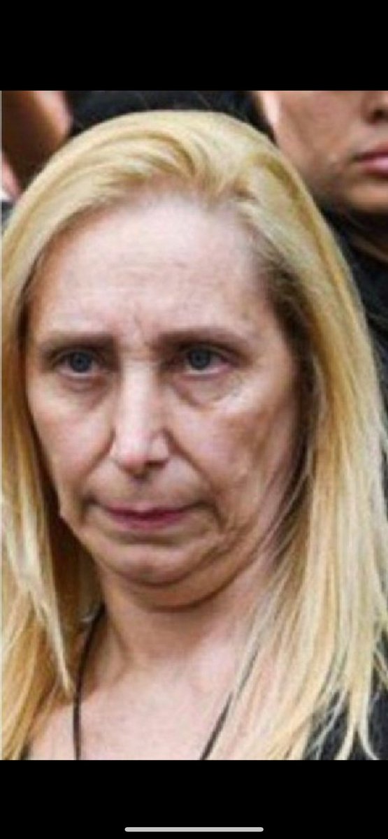 ElsaKekita's tweet photo. SRA LO ÚNICO QUE LE PEDIMOS Y LE EXIGIMOS : TENGA RESPETO POR EL PUEBLO ARGENTINO, EL PUEBLO QUE A UD NUNCA VOTO NI LA VOTARÍA JAMÁS, PORQUE EL PUEBLO A UD NO NO NO LA QUIERE, RESPETO POR FAVOR!!!!!! @KarinaMileiOk RT RT https://t.co/mR8sxrHwcb
