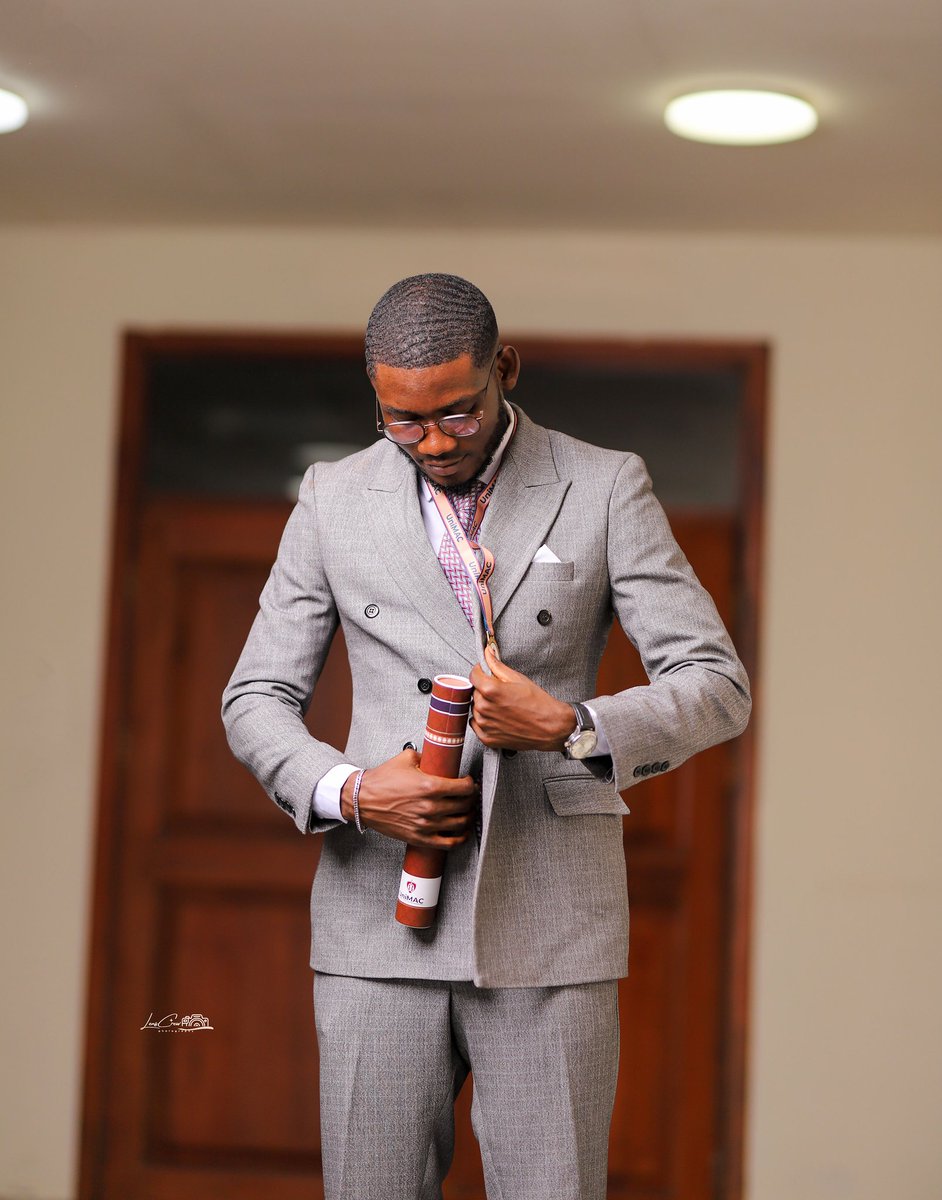 Evans_Adjokatse's tweet photo. ‼️‼️💯❤️🇬🇭
After a long break, I’m back to bringing you accurate news and insights as a digital journalist. 
Now armed with my degree in Communications (Journalism), expect nothing but credibility in every story. 

Let’s stay informed!❤️😍 https://t.co/EXkBDGrUh1
